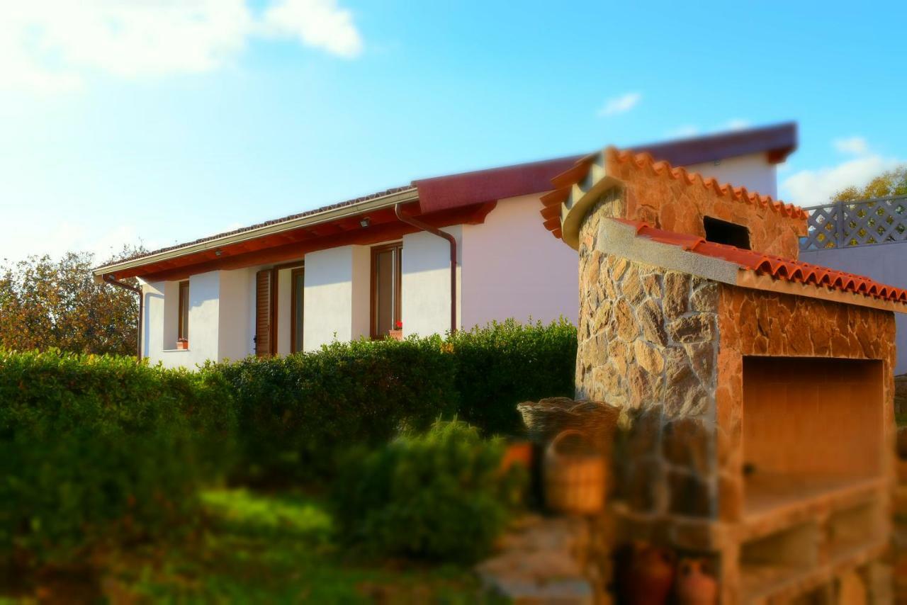 Agriturismo Bonu Suile Silanus Εξωτερικό φωτογραφία